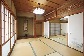 Vacation rentals -sui-