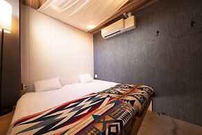 Glamping Tokyo Asakusa - Hostel