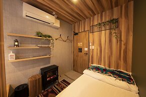 Glamping Tokyo Asakusa - Hostel