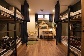 Glamping Tokyo Asakusa - Hostel