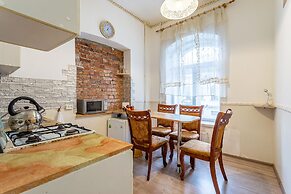 SivakApart on Suvorovskiy 9