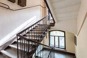 SivakApart on Suvorovskiy 9