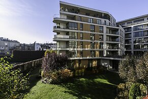 Otium Old Town Angel Plaza