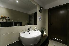 Otium Old Town Angel Plaza