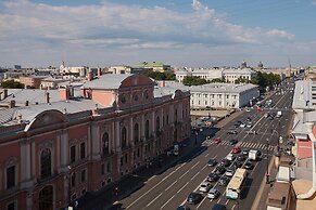 SivakApart on Nevskiy 72