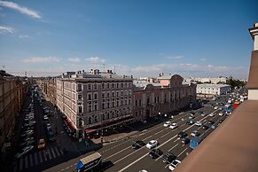 SivakApart on Nevskiy 72