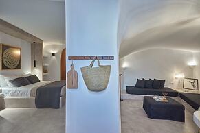 Arvanitis Cave Village