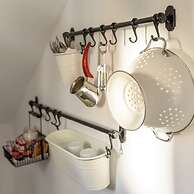 Arvanitis Cave Village