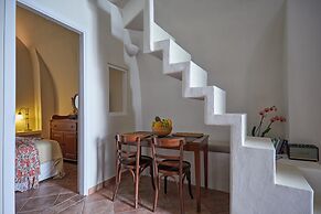 Arvanitis Cave Village