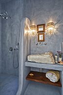 Arvanitis Cave Village