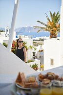 Arvanitis Cave Village