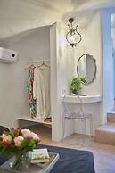 Arvanitis Cave Village