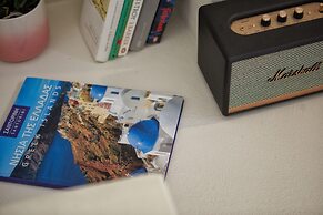 Arvanitis Cave Village