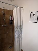 Rose Cottage 102m2 Tórshavn with Parking