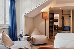 The Hey Hotel