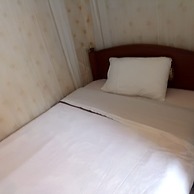 Golden Bay Hotel