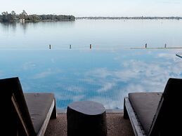 The Sebel Yarrawonga Silverwoods
