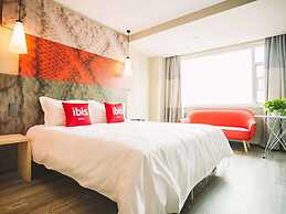 Ibis Lanzhou Xigu Yumen Street Hotel