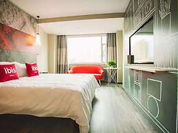 Ibis Lanzhou Xigu Yumen Street Hotel