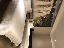 Ibis Styles Nanjing Dongqi Road Hotel