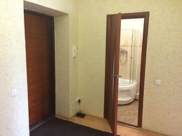 Apartment on Melnichnaya 26