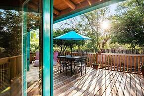 Casa Carmen Zia - Comfortable East Side Elegance - NEW Listing