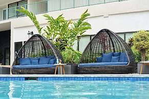 OUTRIGGER Kona Resort and Spa