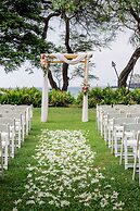 OUTRIGGER Kona Resort and Spa