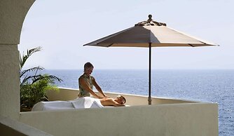 OUTRIGGER Kona Resort and Spa