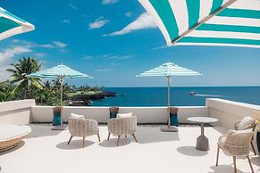 OUTRIGGER Kona Resort & Spa