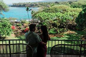 OUTRIGGER Kona Resort and Spa