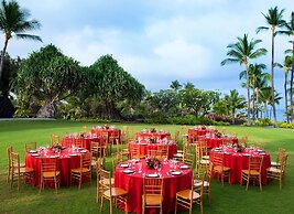 OUTRIGGER Kona Resort and Spa