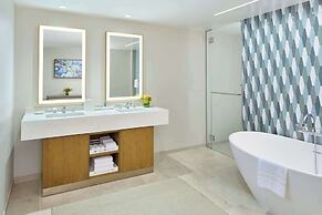 OUTRIGGER Kona Resort and Spa