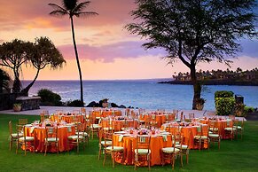 OUTRIGGER Kona Resort and Spa