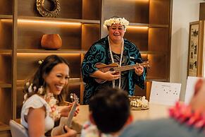 OUTRIGGER Kona Resort and Spa