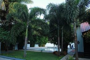 Ananthi Hotels