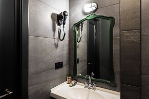 Esquisse Boutique Hotel