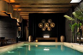 Esquisse Boutique Hotel
