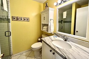 Bayview 82 2 Bedroom Condo by RedAwning