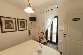 La Casa degli Angeli B&B