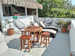 Hotel Caracol Puerto Morelos