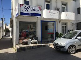 R House Hotel