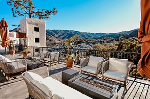 Zane Grey Pueblo Hotel