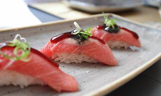 Shining Star Health Apartment Hotel