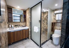 Shining Star Health Apartment Hotel