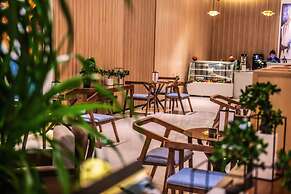 Shining Star Health Apartment Hotel