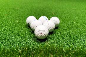 Shining Star Health Apartment Hotel