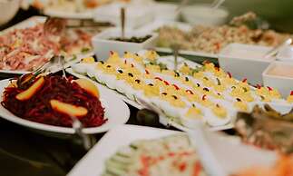 Shining Star Health Apartment Hotel