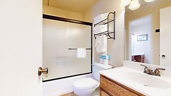 Hidden Valley 107 Quite and Cozy, Shot walk to the Village by RedAwnin