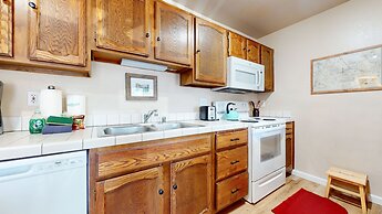 Hidden Valley 107 Quite and Cozy, Shot walk to the Village by RedAwnin